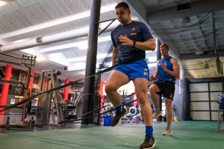 Professional athlete training at SSISA HPC
